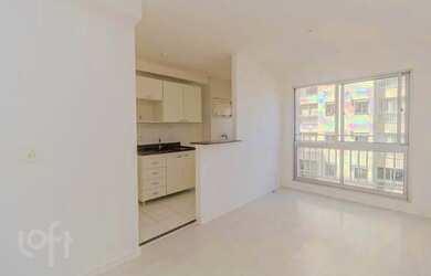 Imagem: O apartamento possui 2 Dormitórios, 2 Banheiros, 1 Vaga na