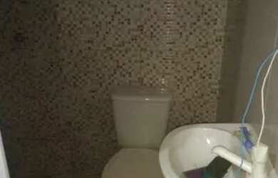 Imagem: A casa possui 2 Dormitórios, 2 Banheiros e está localizado