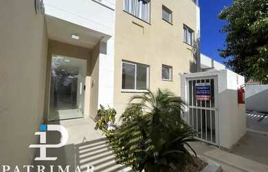 Imagem: O apartamento possui 4 Dormitórios, 1 Banheiro, 1 Vaga na garagem