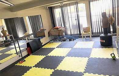 Imagem: O depósito possui 203m² de Área e está localizado em Santana