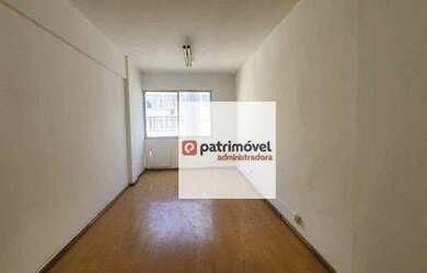 Imagem: O depósito possui 30m² de Área e está localizado em Copacabana