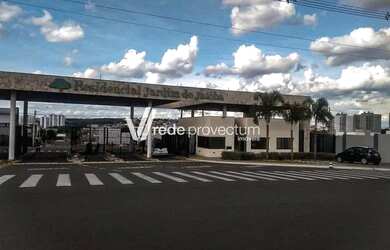 Imagem: A casa em condomínio possui 3 Dormitórios, 4 Banheiros, 4