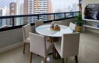 Imagem: O apartamento possui 3 Dormitórios, 5 Banheiros, 2 Vagas na