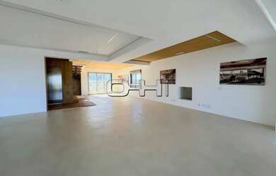 Imagem: O apartamento na cobertura possui 5 Dormitórios, 5 Banheiros