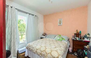 Imagem 15: Sobrado com 4 quartos à venda em Santa Cândida - PR