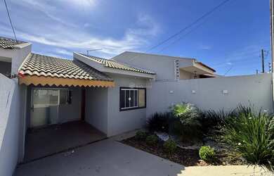 Imagem 2: CASA SEMIMOBILIADA À VENDA NO RESID. INTERLAGOS EM APUCARANA