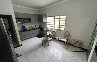 Imagem 9: Casa Completa com Prédio Comercial no Bairro Augusta Mota