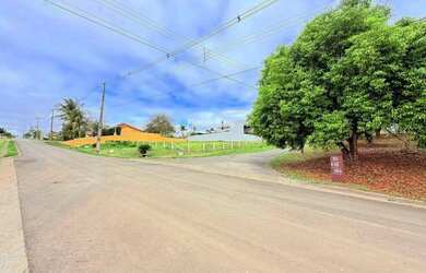 Imagem 2: Lote no asfalto com 432m² condomínio fechado - Ninho Verde I