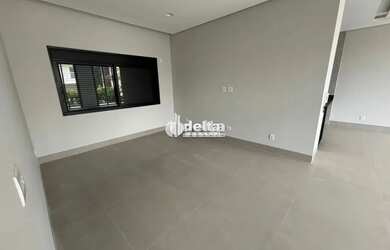 Imagem 3: Casa residencial em condomínio disponível para locação e venda no...