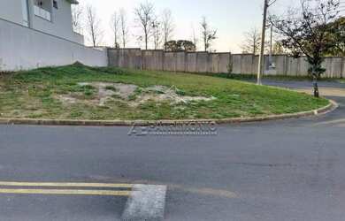 Imagem: O terreno possui 385m² de Área e está localizado em Parque