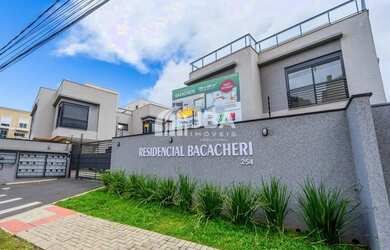 Imagem: A casa em condomínio possui 3 Dormitórios, 4 Banheiros, 2