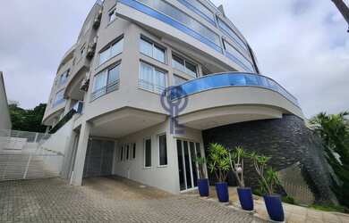 Imagem: O apartamento possui 3 Dormitórios, 4 Banheiros, 3 Vagas na