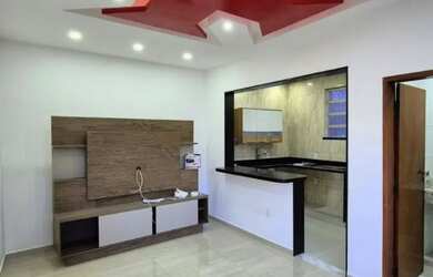 Imagem: A casa possui 2 Dormitórios, 1 Banheiro e está localizado