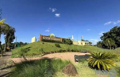 Imagem: A casa possui 3 Dormitórios, 3 Banheiros, 186m² de Área