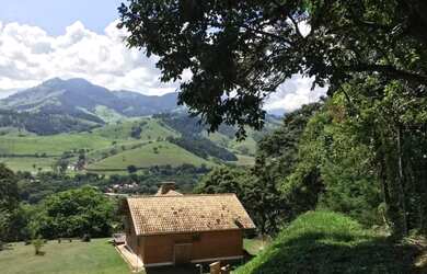 Imagem 4: Estância Privada na Serra Um cenário exclusivo para quem valoriza silêncio,...