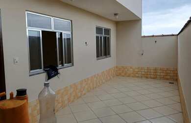 Imagem: A casa em condomínio possui 2 Dormitórios, 1 Banheiro e 60m²