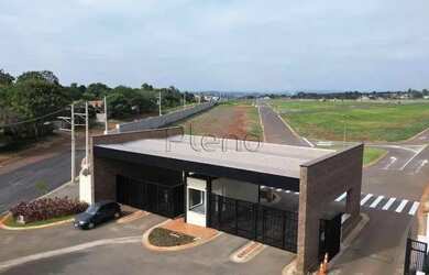 Imagem: O terreno possui 302m² de Área e está localizado em Betel