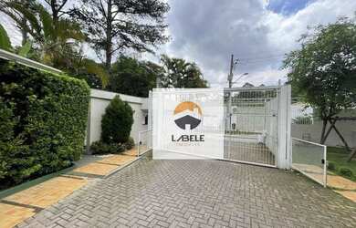 Imagem: A casa em condomínio possui 3 Dormitórios, 3 Banheiros, 2