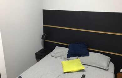Imagem 7: Quarto e Sala com Closet. Imóvel mobiliado, Ar-condicionado, Guarda roupae30m²...
