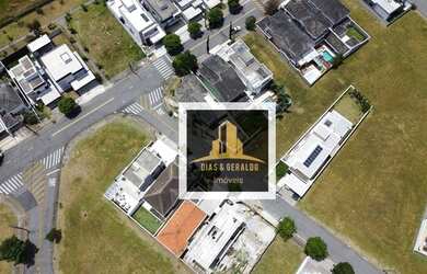 Imagem: O terreno possui 437m² de Área e está localizado em Urbanova