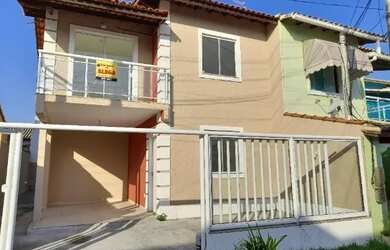 Imagem: A casa em condomínio possui 3 Dormitórios, 2 Banheiros, 1