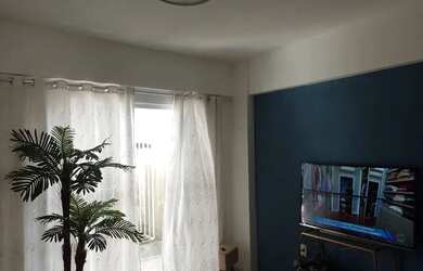 Imagem: A casa possui 2 Dormitórios, 2 Banheiros, 3 Vagas na garagem