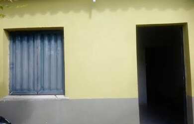 Imagem: A casa possui 2 Dormitórios, 1 Banheiro, 1.025m² de Área