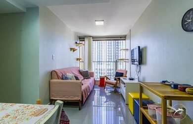 Imagem: O apartamento possui 2 Dormitórios, 2 Banheiros, 1 Vaga na