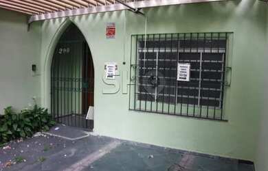 Imagem: O depósito possui 2 Vagas na garagem, 145m² de Área e está