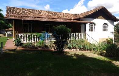 Imagem: A fazenda para alugar possui e está localizado em Petrópolis