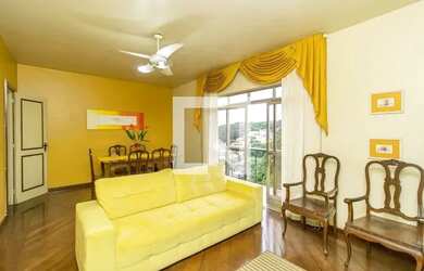 Imagem: O apartamento possui 3 Dormitórios, 2 Banheiros, 1 Vaga na