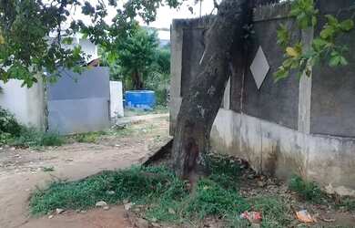 Imagem: A casa possui 2 Dormitórios, 2 Banheiros, 1 Vaga na garagem