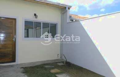 Imagem: A casa possui 2 Dormitórios, 1 Banheiro, 1 Vaga na garagem