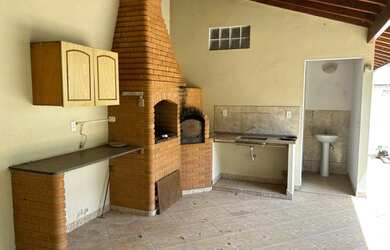 Imagem: A casa em condomínio possui 3 Dormitórios, 4 Banheiros, 4