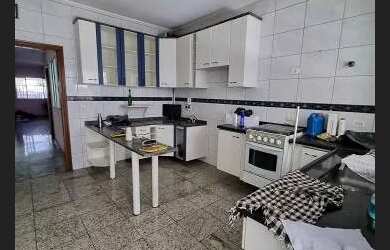 Imagem: A casa possui 3 Dormitórios, 2 Banheiros, 73m² de Área e