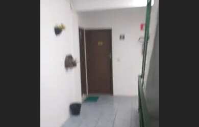 Imagem 16: Alugo Apt. 1/4 Barris 690,00