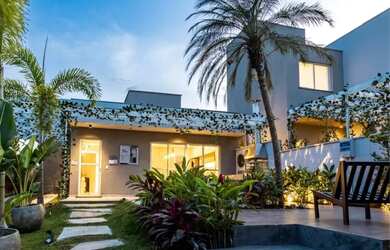 Imagem: A casa em condomínio possui 3 Dormitórios e está localizado