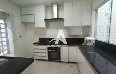 Imagem 4: Sobrado com 204,11m² 3 quartos à venda no bairro Bosque dos Buritis