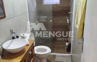 Imagem 13: Casa residencial com 4 dormitórios e 3 vagas no bairro Ecoville em Porto Alegre com 156m²