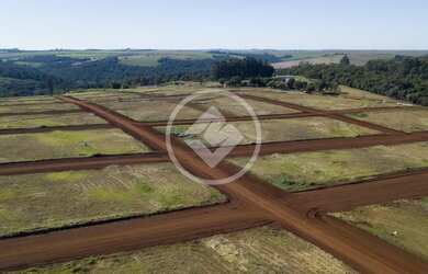 Imagem: O terreno possui 360m² de Área e está localizado em Santa