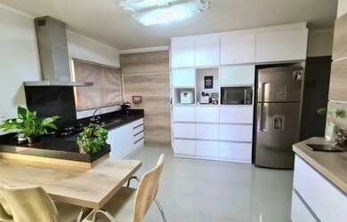 Imagem 12: CAXIAS DO SUL - Casa Padrão - JARDIM AMÉRICA