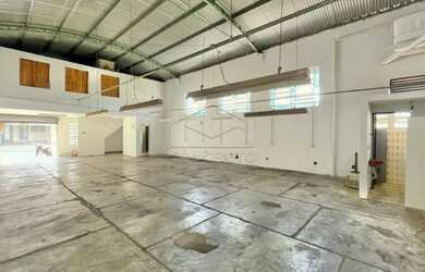 Imagem: O depósito possui 200m² de Área, Imóvel novo e está localizado