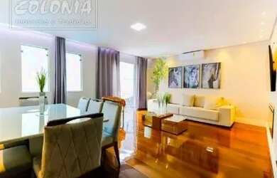 Imagem: A casa possui 3 Dormitórios, 1 Banheiro, 4 Vagas na garagem