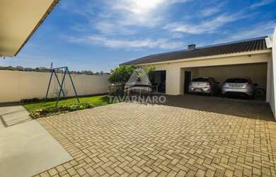 Imagem 3: Casa aconchegante, perfeita para famílias que buscam conforto e espaço