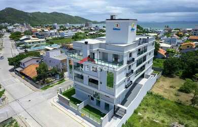 Imagem: O apartamento na cobertura possui 2 Dormitórios, 3 Banheiros