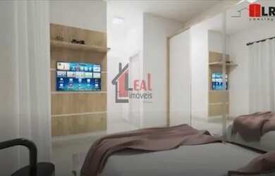 Imagem: A casa em condomínio possui 3 Dormitórios, 2 Banheiros, 1