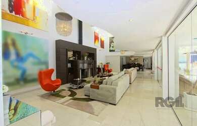 Imagem 12: Casa Alto Padrão com 3 suítes no Condomínio Montes Verdes, bairro Nonoai...