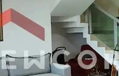 Imagem: A casa possui 3 Dormitórios, 3 Banheiros, 2 Vagas na garagem