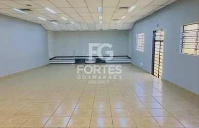 Imagem: O depósito possui 242m² de Área e Imóvel novo e está localizado