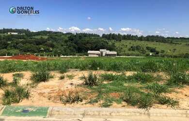 Imagem: O terreno possui 1.040m² de Área e está localizado em Parque